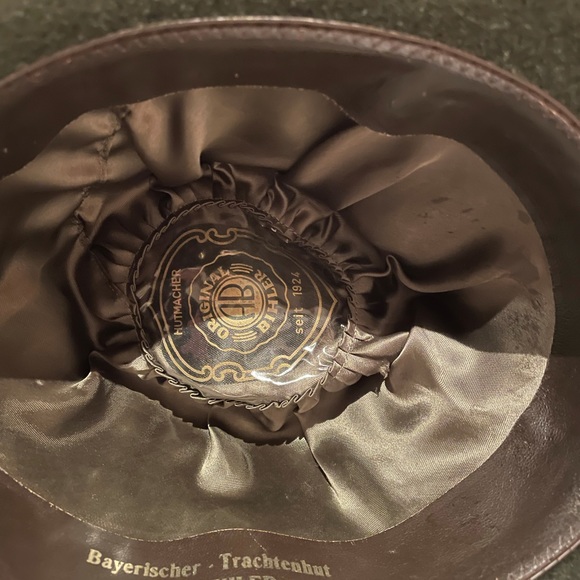 Hutmacher Green Velvet Hat Size 55 - Picture 4 of 4